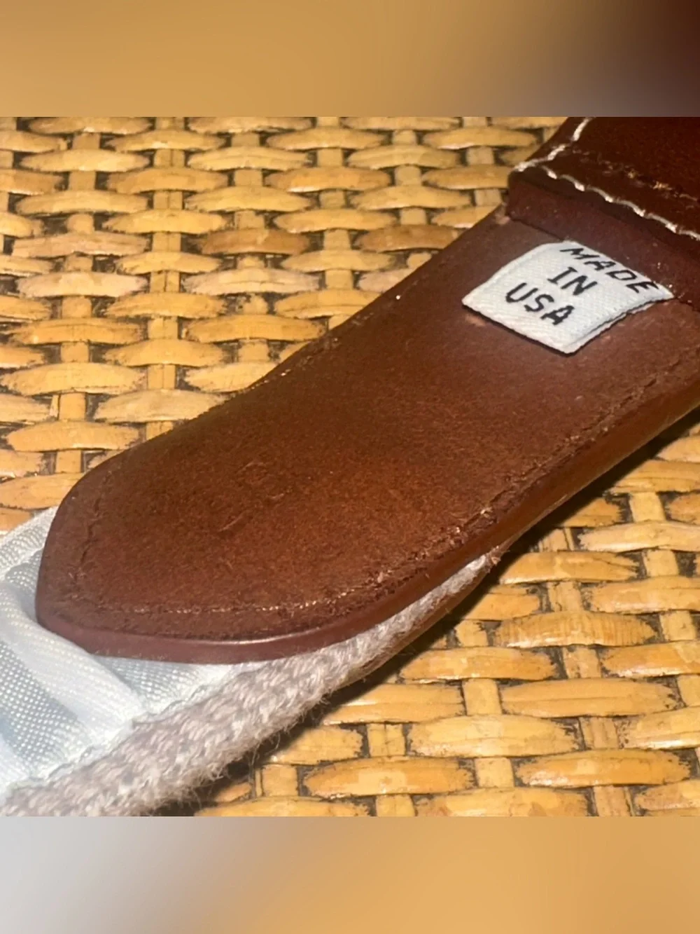 REEL POINT SHELTER ISLAND Embroidered Golf Belt Mens Size 38 Leather Preppy Tan